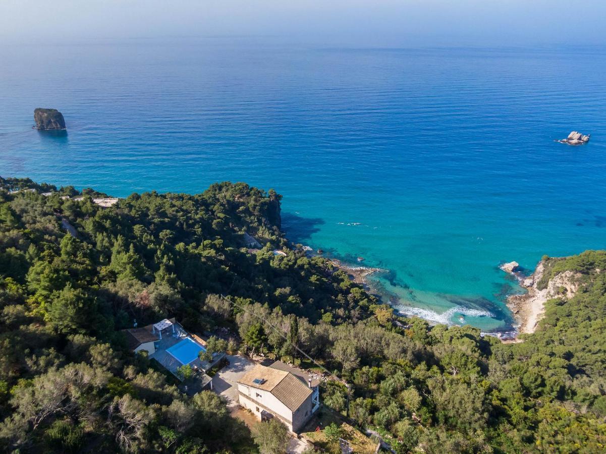 Ocean View - Luxury Villa Nefeli Kontogialos Exterior photo